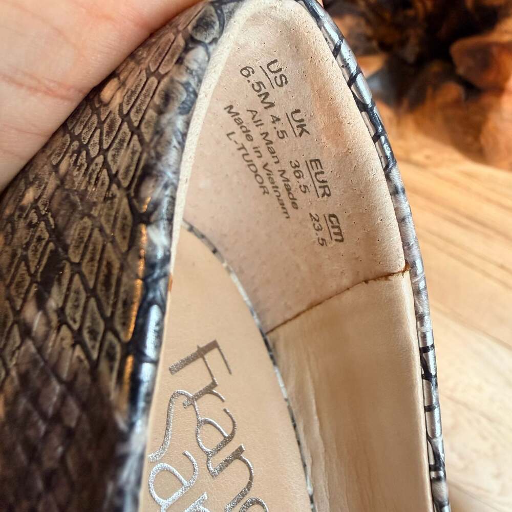 Franco Sarto Tudor Snake-Print Pointed Toe Kitten Heel Pumps Size 6.5 - Picture 7 of 7